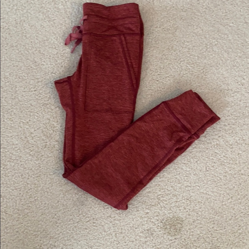 Aerie play pocket and cuff leggings